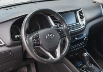 Подержанный автомобиль Hyundai Tucson 2018 года (11 фото)