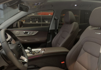 Подержанный автомобиль Chery Tiggo 7 Pro Max 2024 года (14 фото)