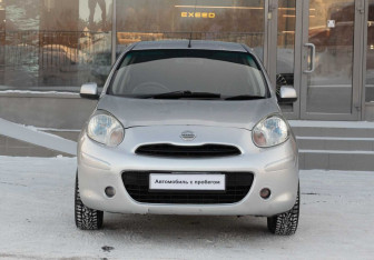 Подержанный автомобиль Nissan March Hatchback 2012 года (2 фото)