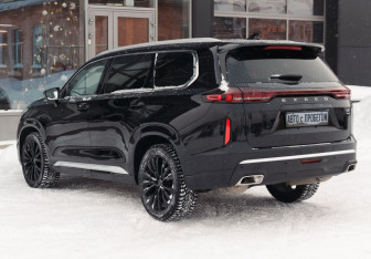 Подержанный автомобиль Exeed VX 2022 года (7 фото)