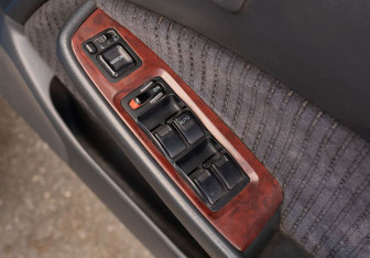 Подержанный автомобиль Honda Accord Sedan 2001 года (15 фото)