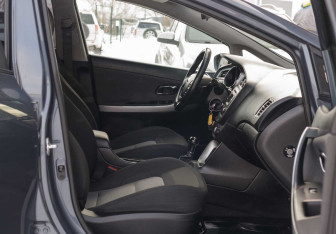 Подержанный автомобиль Kia Ceed Wagon 2017 года (19 фото)