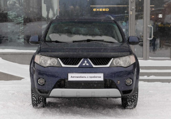 Подержанный автомобиль Mitsubishi Outlander 2007 года (2 фото)