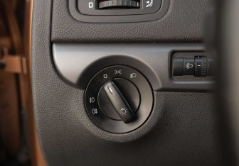 Подержанный автомобиль Skoda Yeti 2012 года (16 фото)