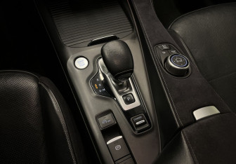 Подержанный автомобиль Infiniti QX50 2018 года (9 фото)