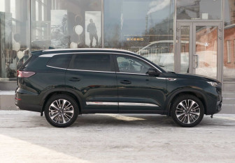 Подержанный автомобиль Chery Tiggo 8 Pro Max 2024 года (4 фото)