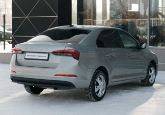Подержанный автомобиль Skoda Rapid Liftback 2020 года (5 фото)