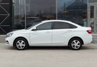 Подержанный автомобиль LADA (ВАЗ) Vesta Sedan 2016 года (8 фото)