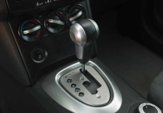 Подержанный автомобиль Nissan Qashqai 2008 года (15 фото)