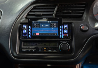 Подержанный автомобиль Honda Accord Sedan 2001 года (13 фото)