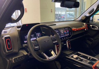 Подержанный автомобиль Haval Dargo 2022 года (10 фото)