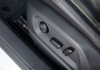 Подержанный автомобиль Volkswagen Tiguan 2012 года (19 фото)