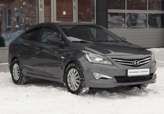 Подержанный автомобиль Hyundai Solaris Sedan 2014 года (3 фото)
