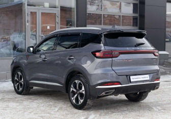Подержанный автомобиль Chery Tiggo 7 Pro Max 2023 года (7 фото)