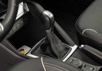 Подержанный автомобиль Renault Kaptur 2020 года (15 фото)