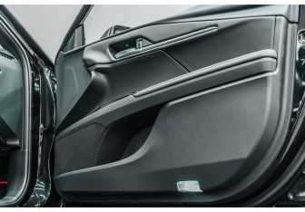 Новый Toyota Camry Sedan 2025 (15 фото)