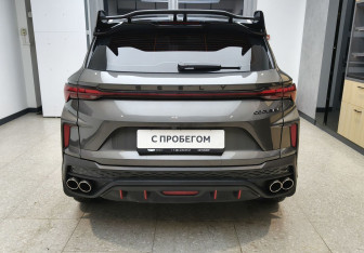 Подержанный автомобиль Geely Coolray 2023 года (5 фото)