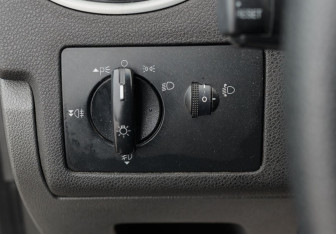 Подержанный автомобиль Ford Focus Sedan 2007 года (17 фото)