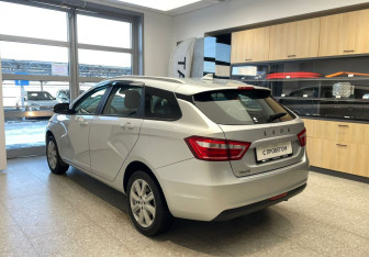 Подержанный автомобиль LADA (ВАЗ) Vesta Wagon 2020 года (7 фото)