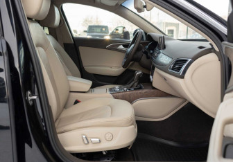 Подержанный автомобиль Audi A6 Sedan 2015 года (22 фото)
