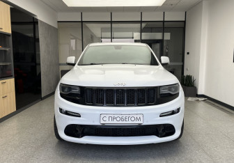 Подержанный автомобиль Jeep Grand Cherokee 2014 года (2 фото)