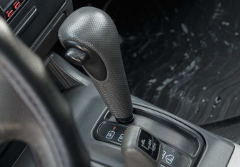 Подержанный автомобиль Mitsubishi Pajero Sport 2007 года (14 фото)