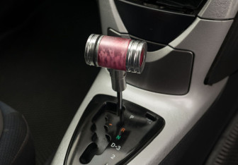 Подержанный автомобиль Toyota Caldina 2003 года (14 фото)