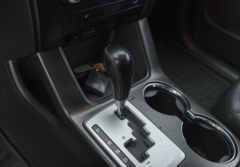 Подержанный автомобиль Kia Sorento 2012 года (16 фото)