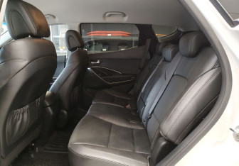 Подержанный автомобиль Hyundai Santa Fe 2017 года (15 фото)