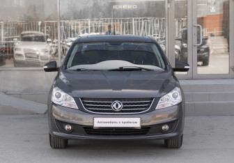 Подержанный автомобиль DongFeng S30 2015 года (2 фото)