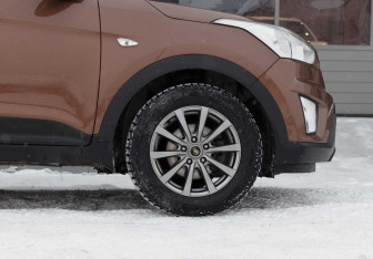 Подержанный автомобиль Hyundai Creta 2016 года (9 фото)