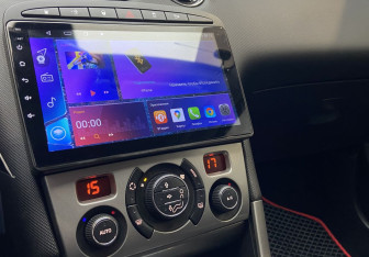 Подержанный автомобиль Peugeot 308 Hatchback 2010 года (10 фото)