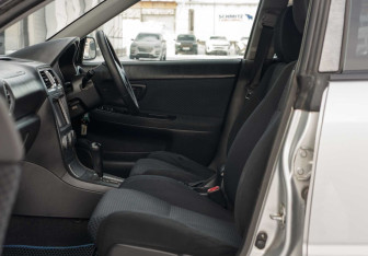Подержанный автомобиль Subaru Impreza Wagon 2007 года (17 фото)