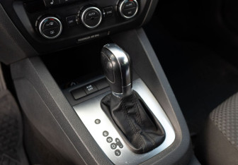 Подержанный автомобиль Volkswagen Jetta Sedan 2013 года (14 фото)