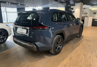 Новый Toyota RAV4 2026 (7 фото)