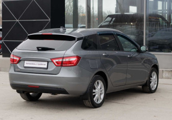 Подержанный автомобиль LADA (ВАЗ) Vesta Wagon 2019 года (5 фото)