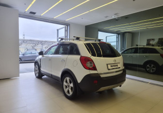 Подержанный автомобиль Opel Antara 2010 года (6 фото)