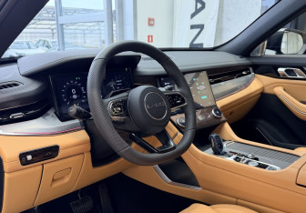 Новый Lynk&Co 09 2026 (6 фото)