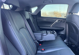 Подержанный автомобиль Lexus RX 2018 года (23 фото)