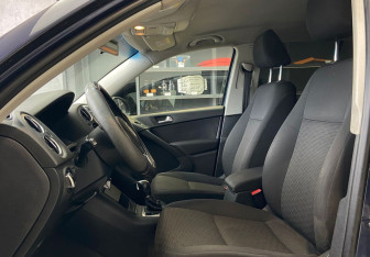 Подержанный автомобиль Volkswagen Tiguan 2012 года (8 фото)