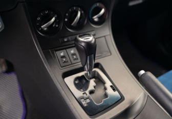 Подержанный автомобиль Mazda 3 Sedan 2012 года (16 фото)