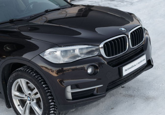 Подержанный автомобиль BMW X5 2017 года (13 фото)