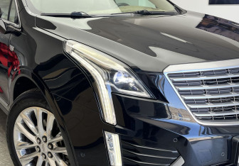 Подержанный автомобиль Cadillac XT5 2017 года (4 фото)