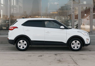 Подержанный автомобиль Hyundai Creta 2020 года (4 фото)