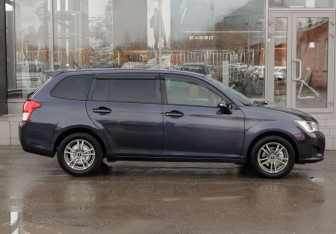 Подержанный автомобиль Toyota Corolla Wagon 2012 года (4 фото)