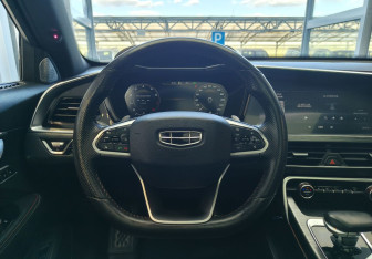 Подержанный автомобиль Geely Tugella 2020 года (9 фото)
