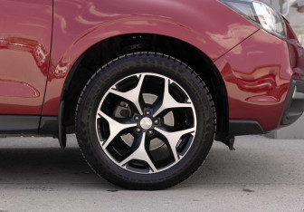Подержанный автомобиль Subaru Forester Suv 2016 года (9 фото)
