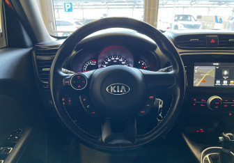 Подержанный автомобиль Kia Soul 2018 года (10 фото)