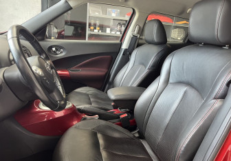 Подержанный автомобиль Nissan Juke 2013 года (8 фото)