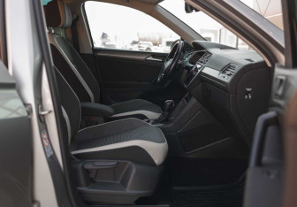 Подержанный автомобиль Volkswagen Tiguan 2019 года (21 фото)